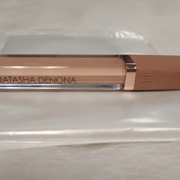 Natasha Denona HY-GLAM Concealer P-1-BNIB - Picture 2 of 2